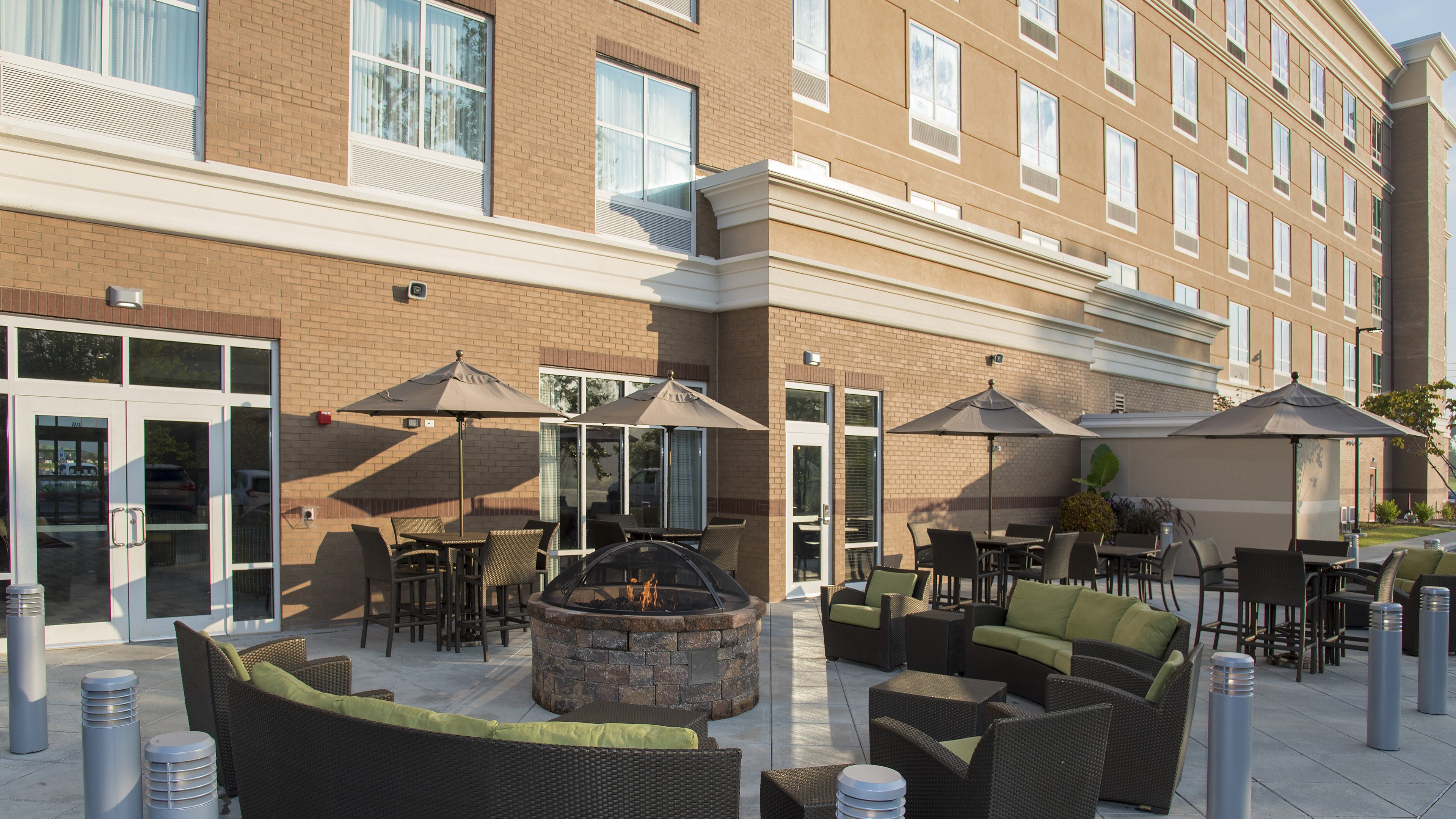 Holiday Inn Indianapolis Airport 66/66
