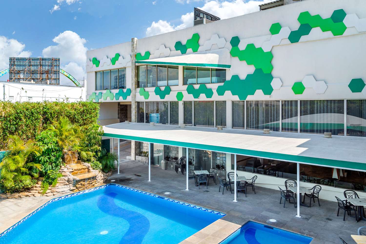 Eco City Hotel 2/22