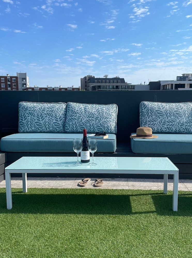 Zest Boutique Hotel 37/49