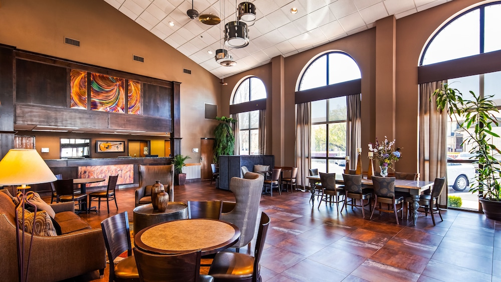 Best Western Music Capital Inn 32/36