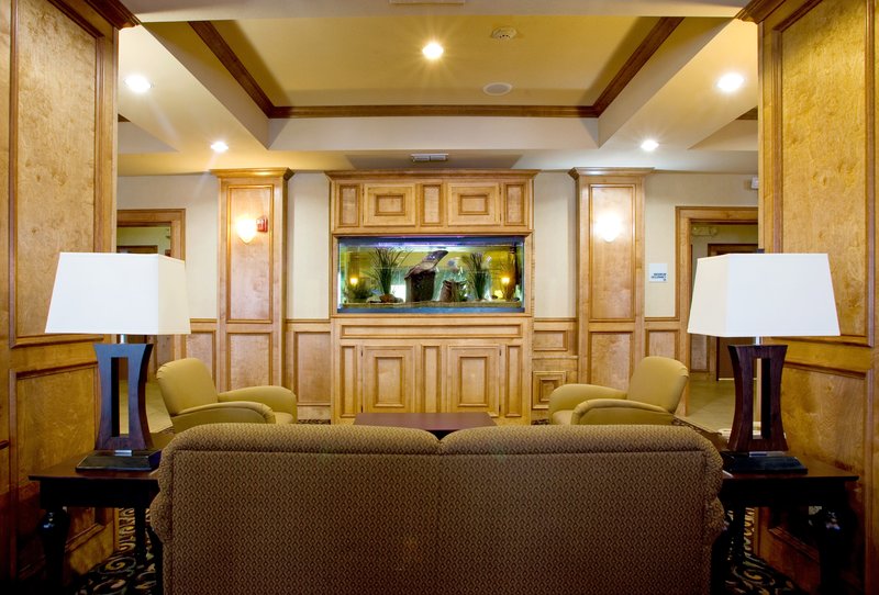 Holiday Inn Express Hotel And Suites Kingsville 22/55
