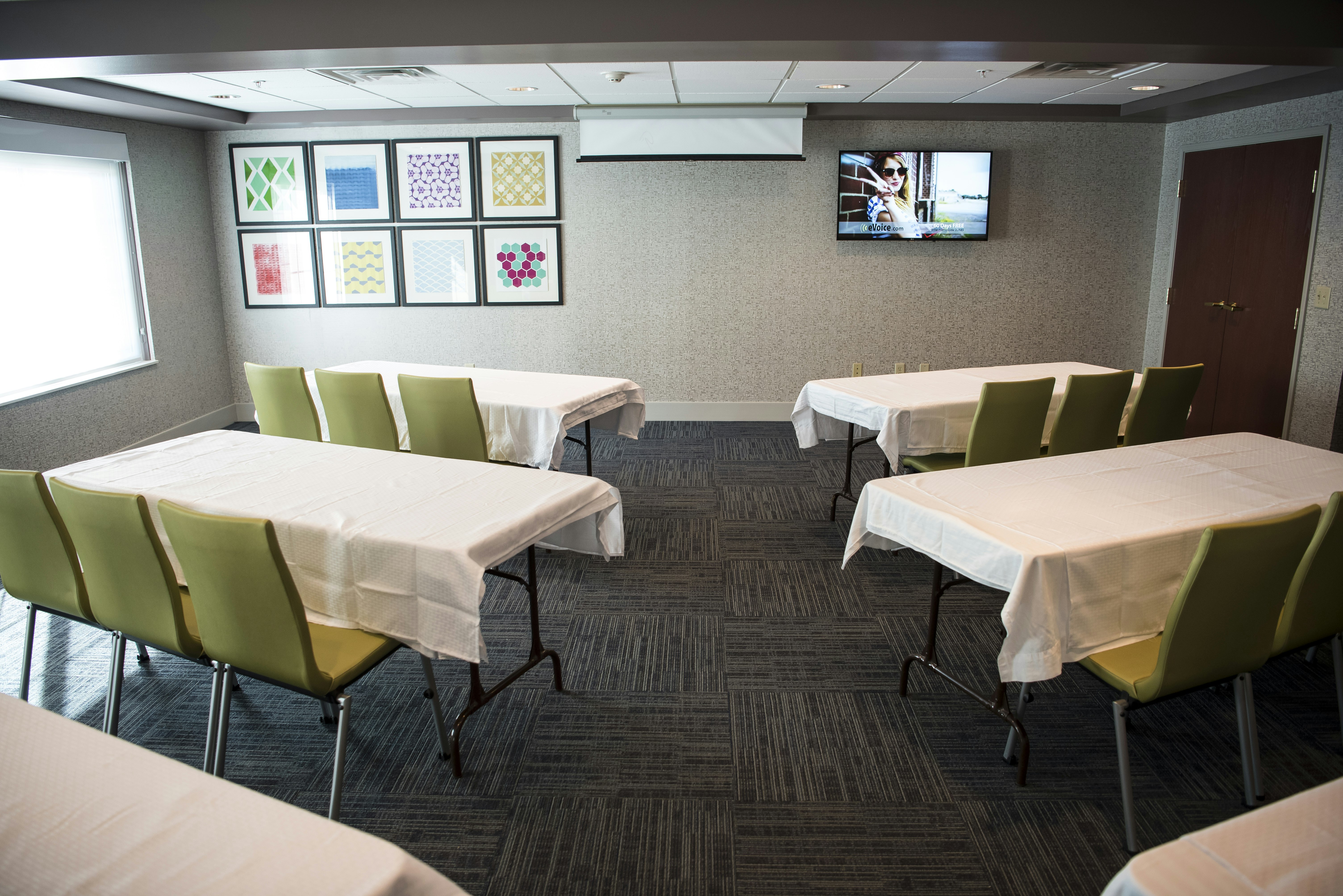 Holiday Inn Express Hotel And Suites Lexington Downtown University 47/47
