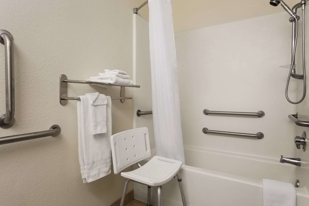 Microtel Inn Suites By Wyndham Inver Grove Heights Minneap 20/50