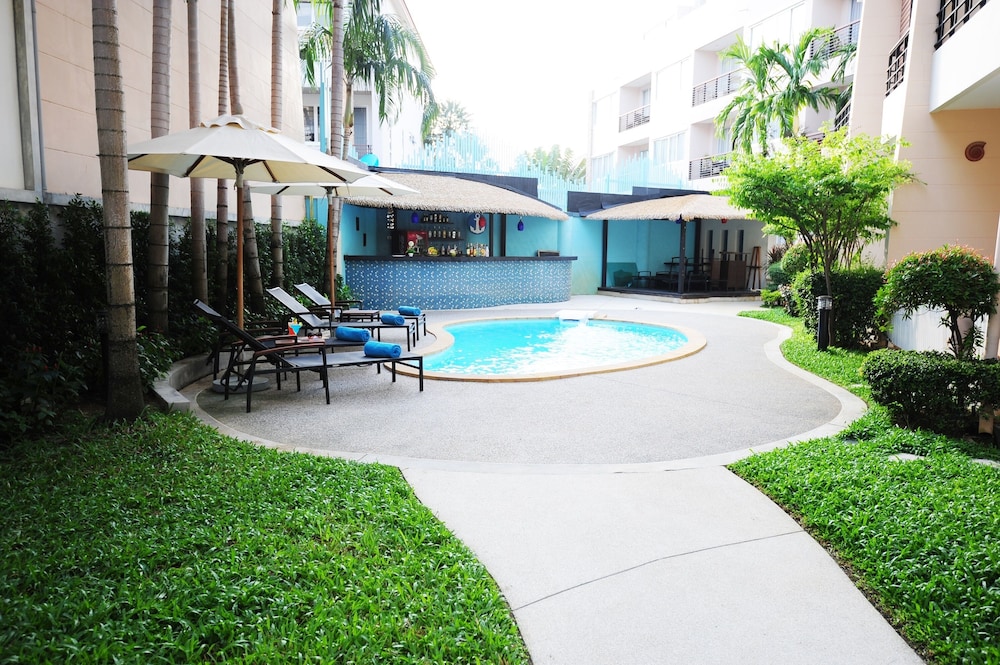 The Beach Boutique House 59/65