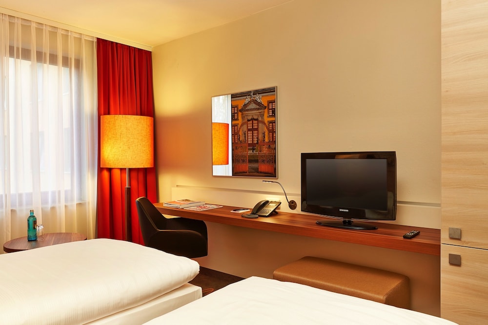 H+ HOTEL HANNOVER 57/61