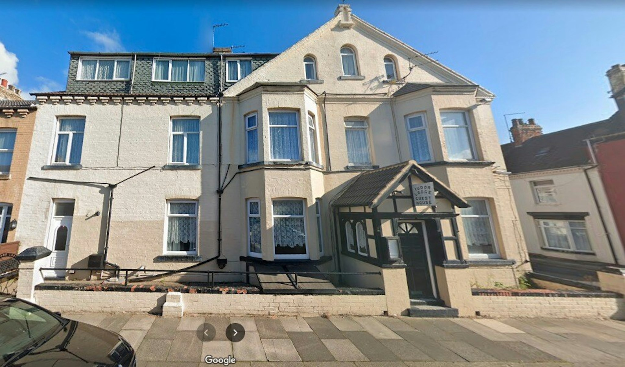 OYO Tudor Lodge - Redcar Beach 6/7