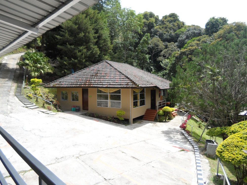 J Residence 9/60