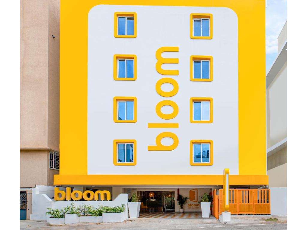 Bloom Hotel - Hsr Club 1/17