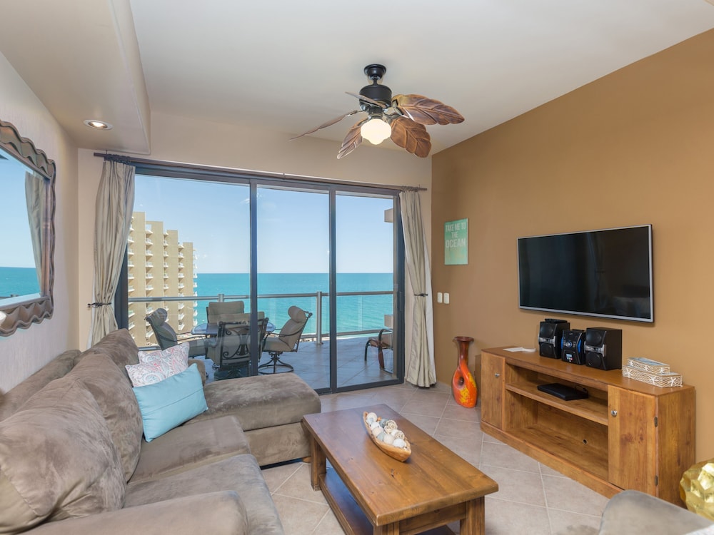 Las Palomas Beach & Golf Resort 22/42