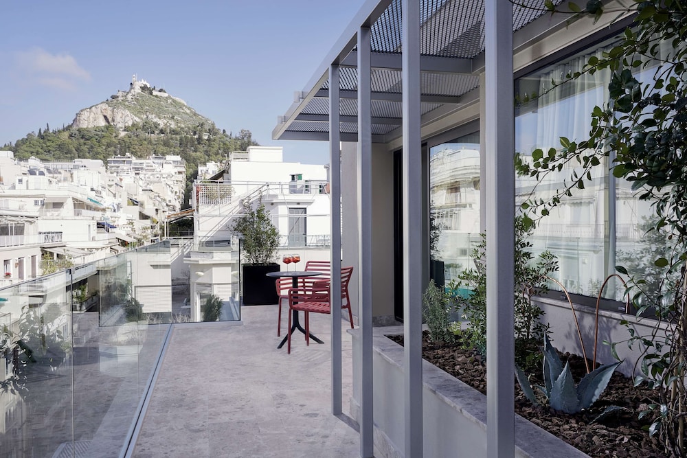 The Social Athens Hotel, a member of Radisson Individuals 31/50