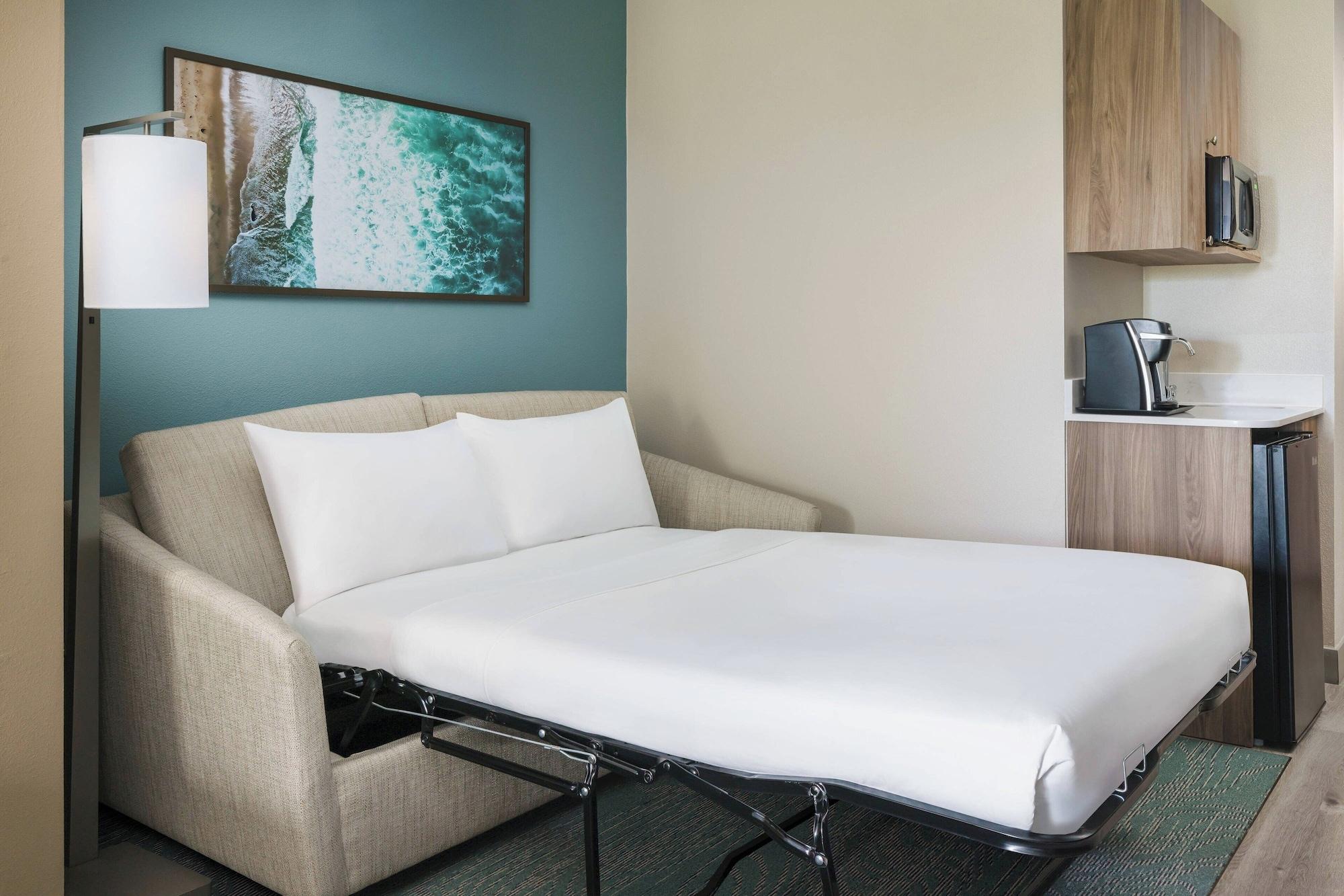 Room, Single, Multiple Beds