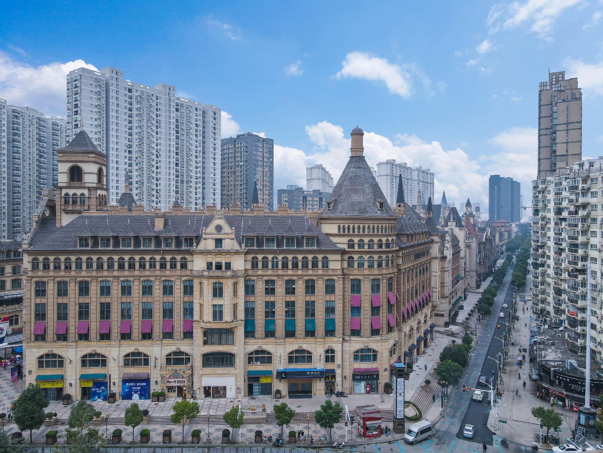 Lavande Hotel (Wuhan Guanggu Pedestrian Street ,Huake MTR Station) 6/31