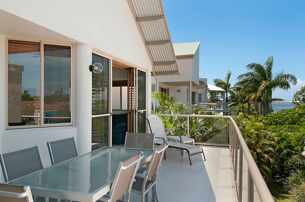 OFFSHORE NOOSA RESORT 38/78