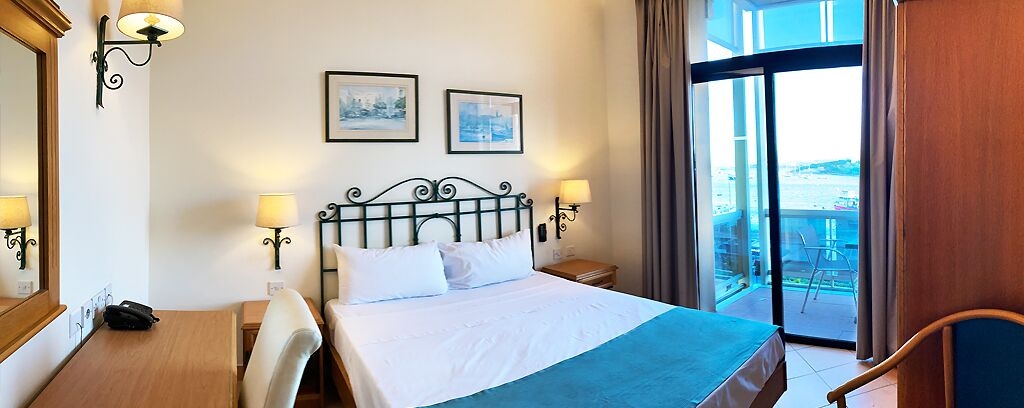 ROOM, DOUBLE BED, SEA VIEW