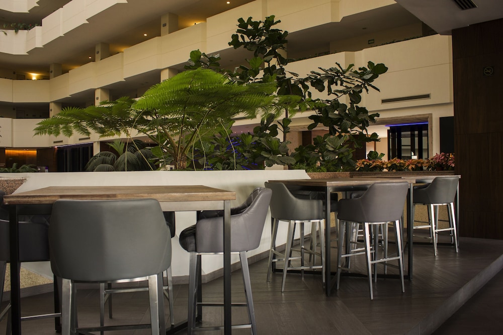 Hs Hotsson Hotel Leon 33/50