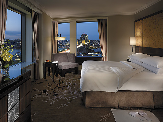 Bridge, Harbor, Suite, King Bed
