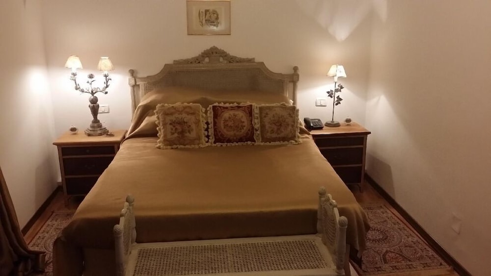 Grand Boutique Hotel 39/77