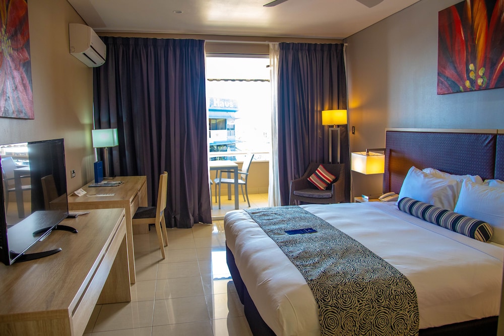 Bird of Paradise Hotel and Apartments 16/51