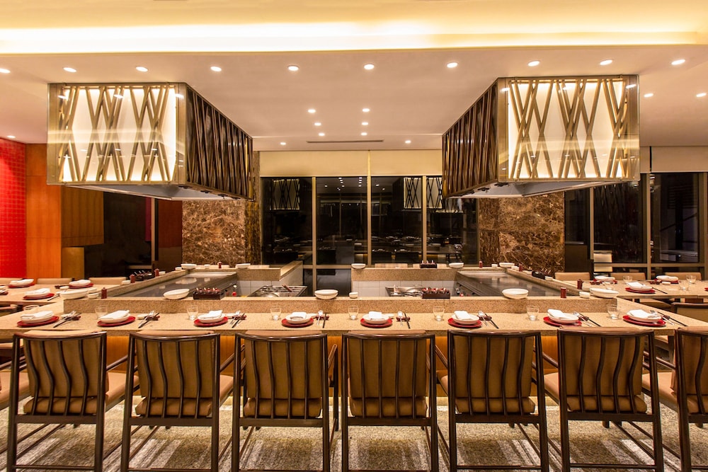 HYATT AHMEDABAD 38/50