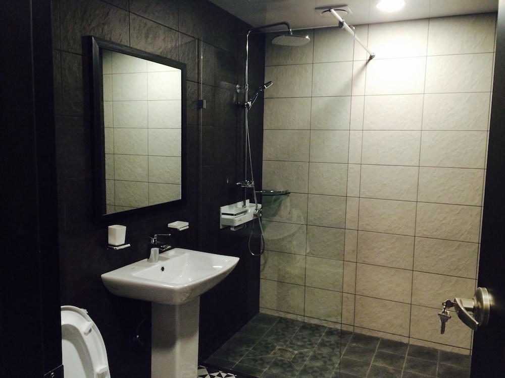 Mokpo White Windmill Guesthouse 38/43