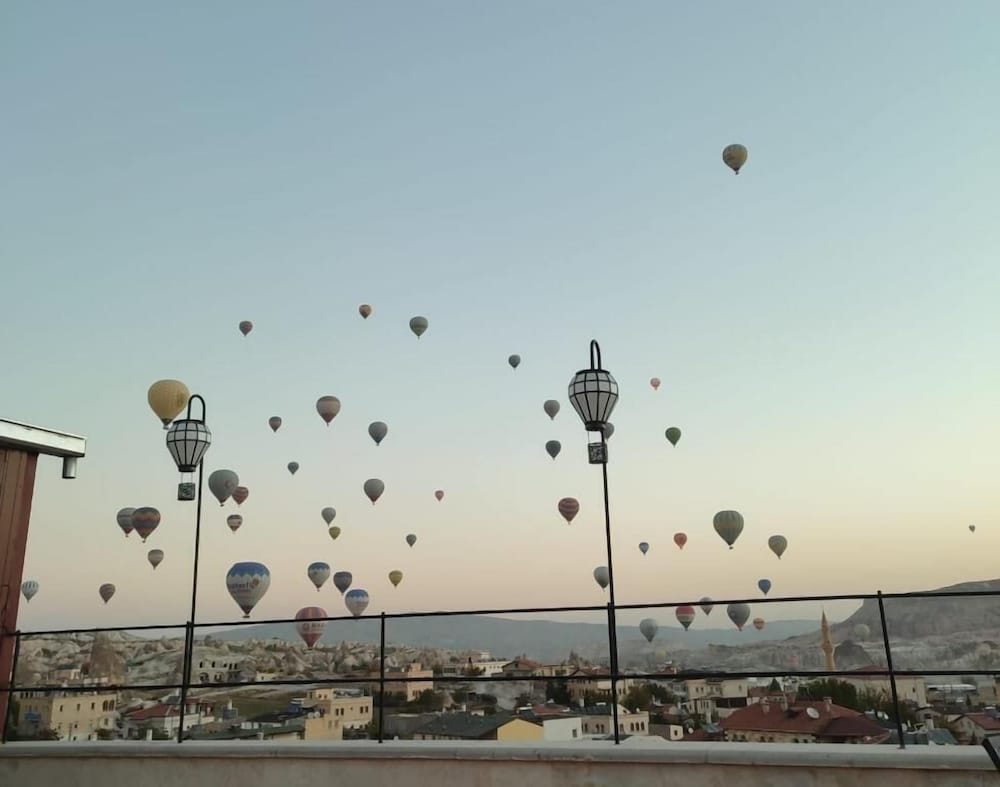 Balloon View Hotel 42/49