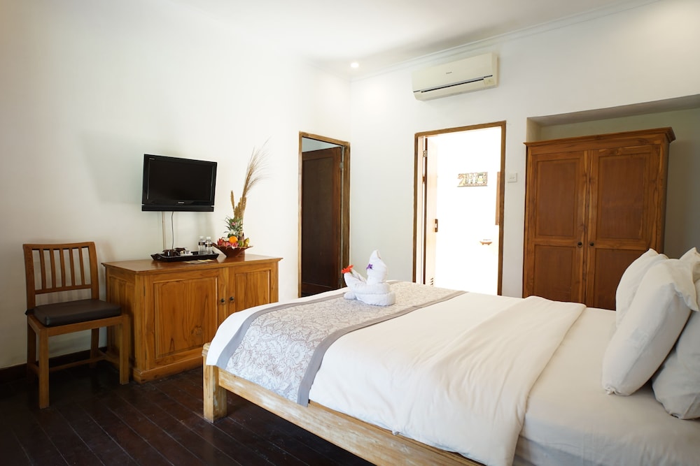 Royal Regantris Villa Karang 17/65