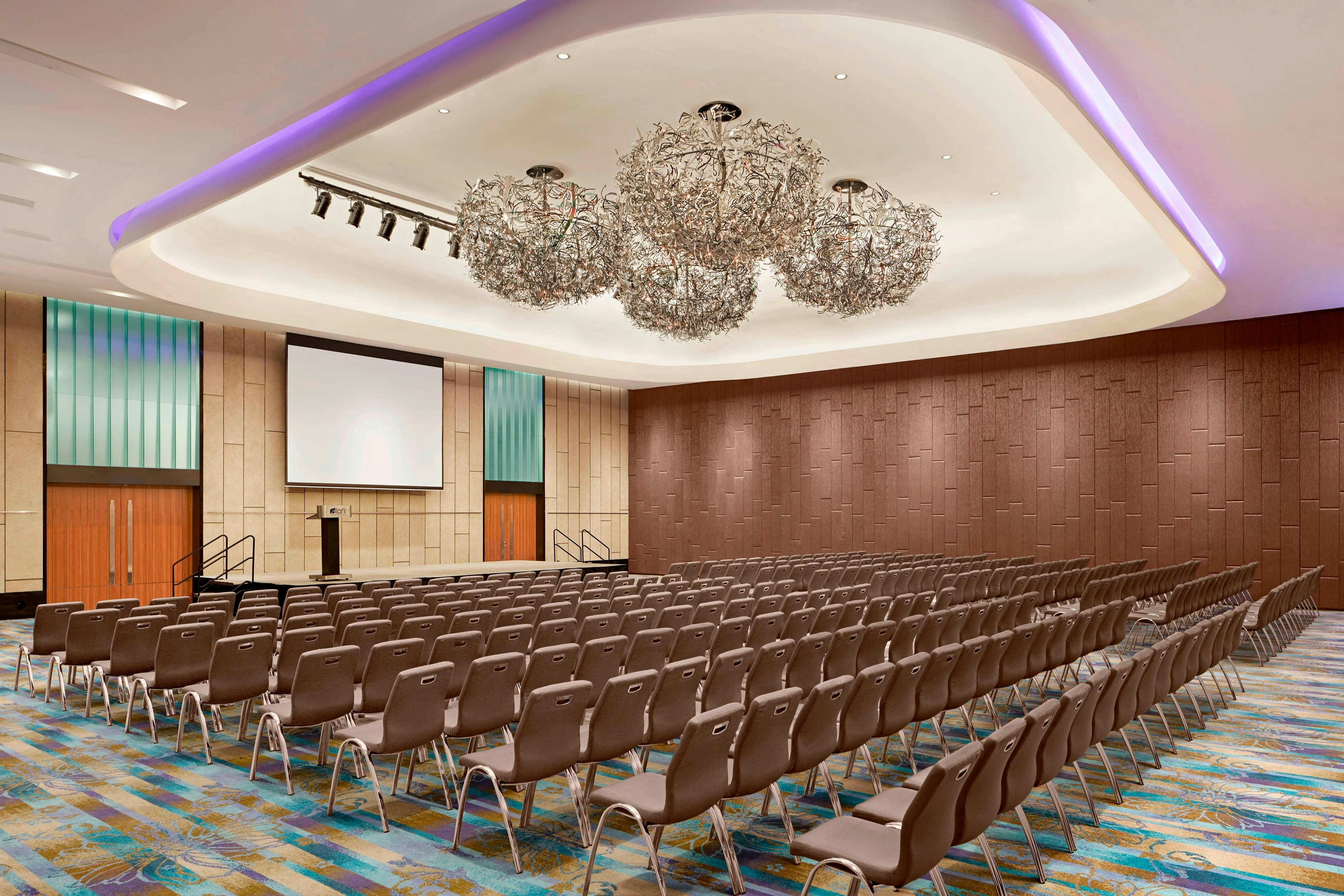Aloft Kuala Lumpur Sentral Hotel 72/82