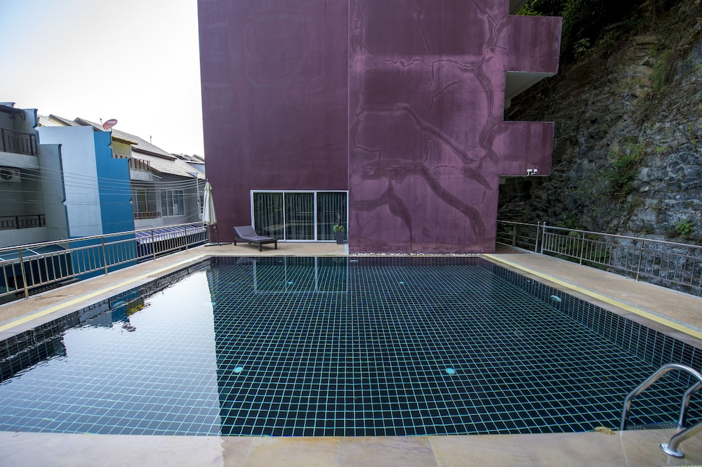 AONANG MOUNTAIN VIEW HOTEL 24/45
