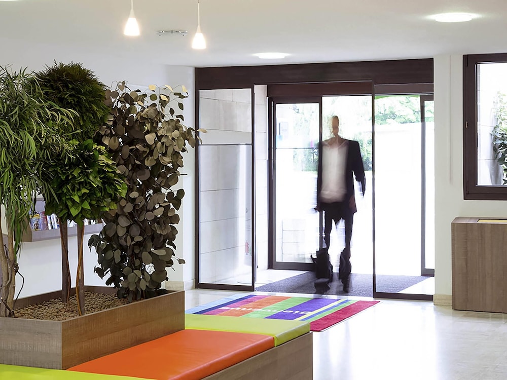 Hotel Ibis Styles Niort Poitou Charentes 7/28