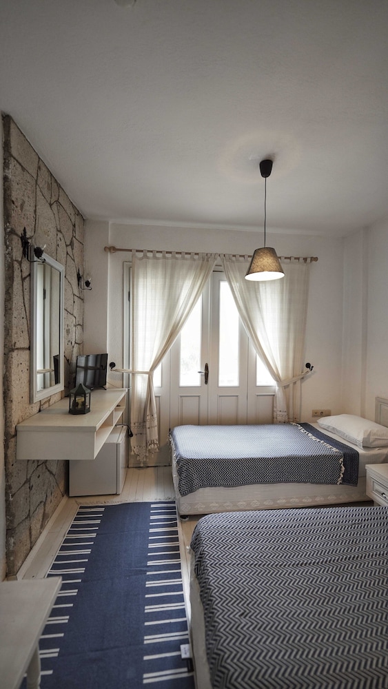 Tash Mekan Alacati Boutique Hotel 15/28
