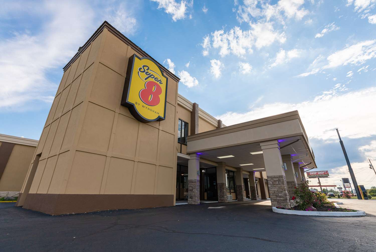 Super 8 by Wyndham Goldsboro 1/7