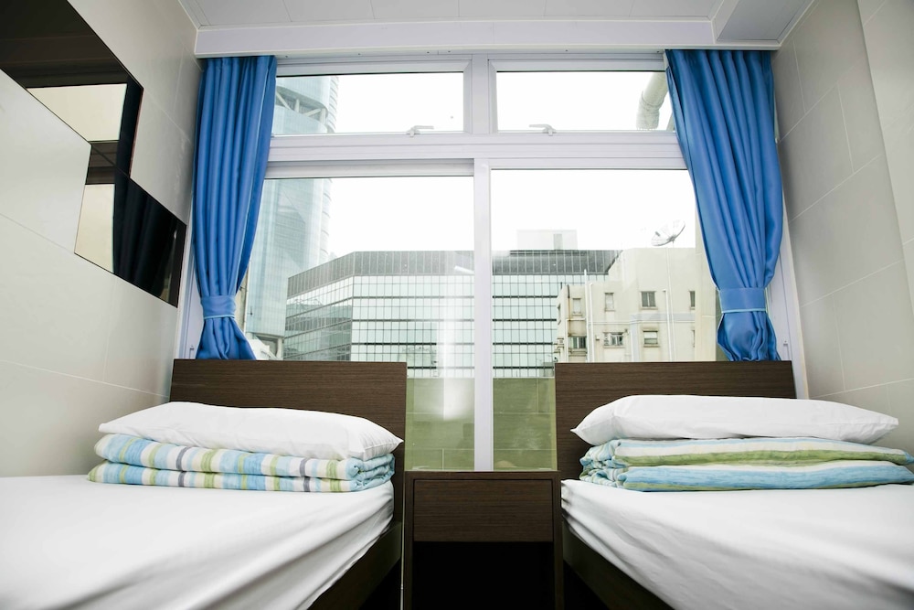 Ah Shan Hostel 11/42