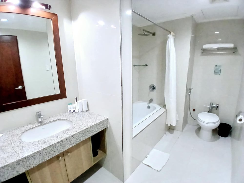 Dohera Hotel 69/69