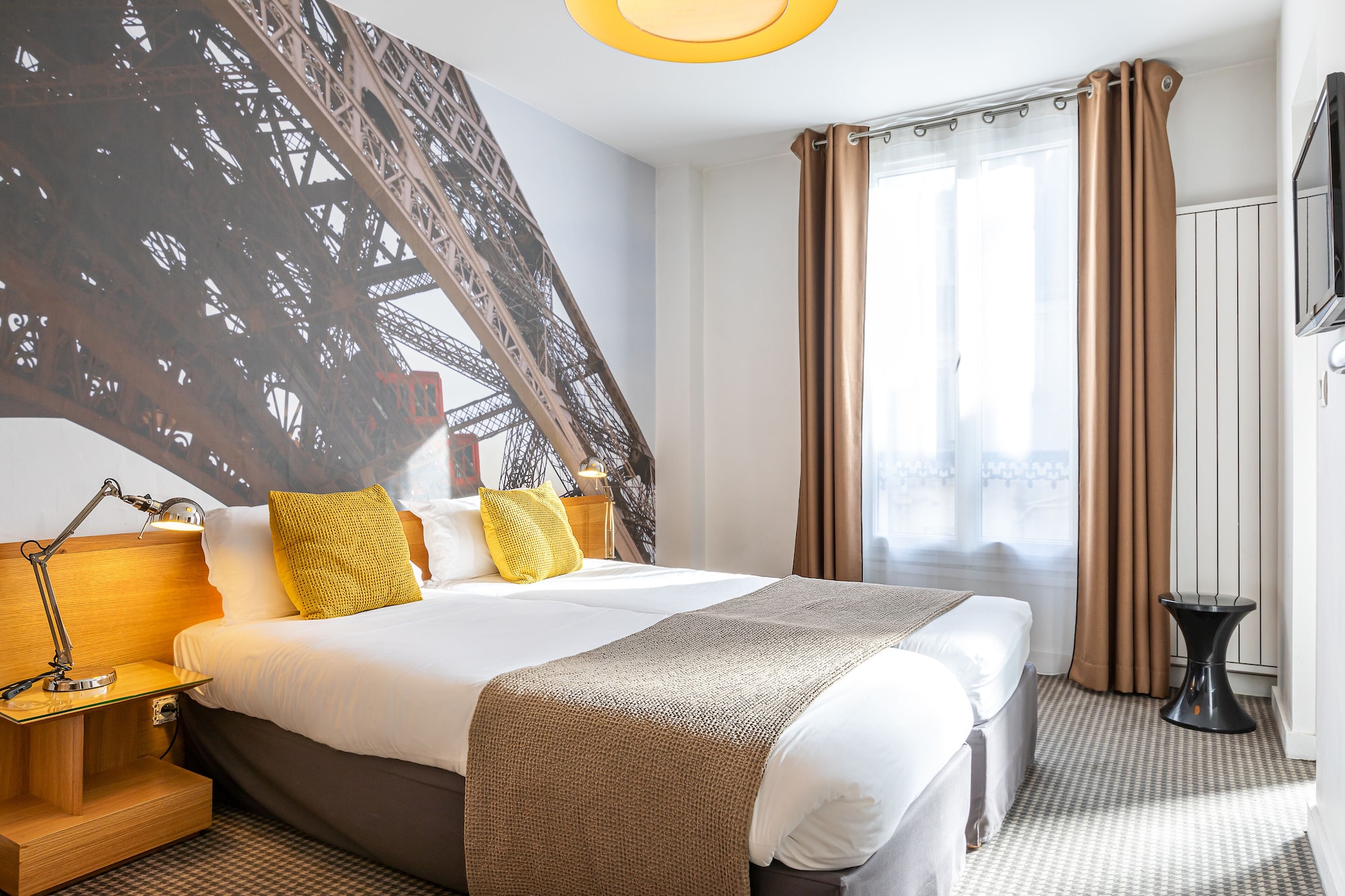 STANDARD, TWIN BEDS
