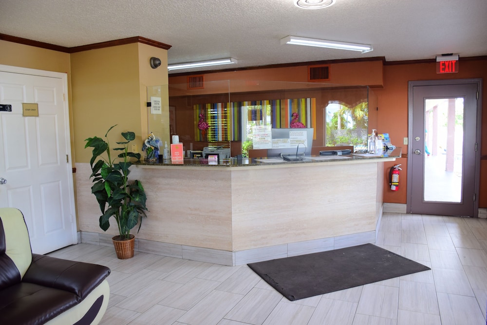 Econo Lodge 3/37