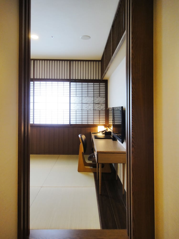 Hotel Tau, Kumamoto 50/50