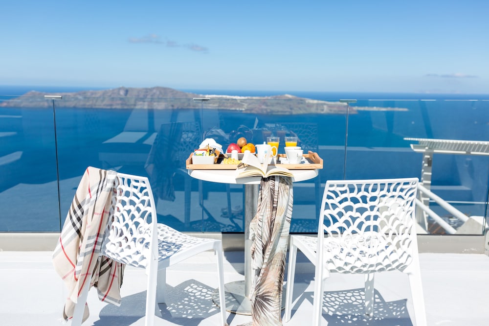 DREAMING VIEW SUITES 43/60