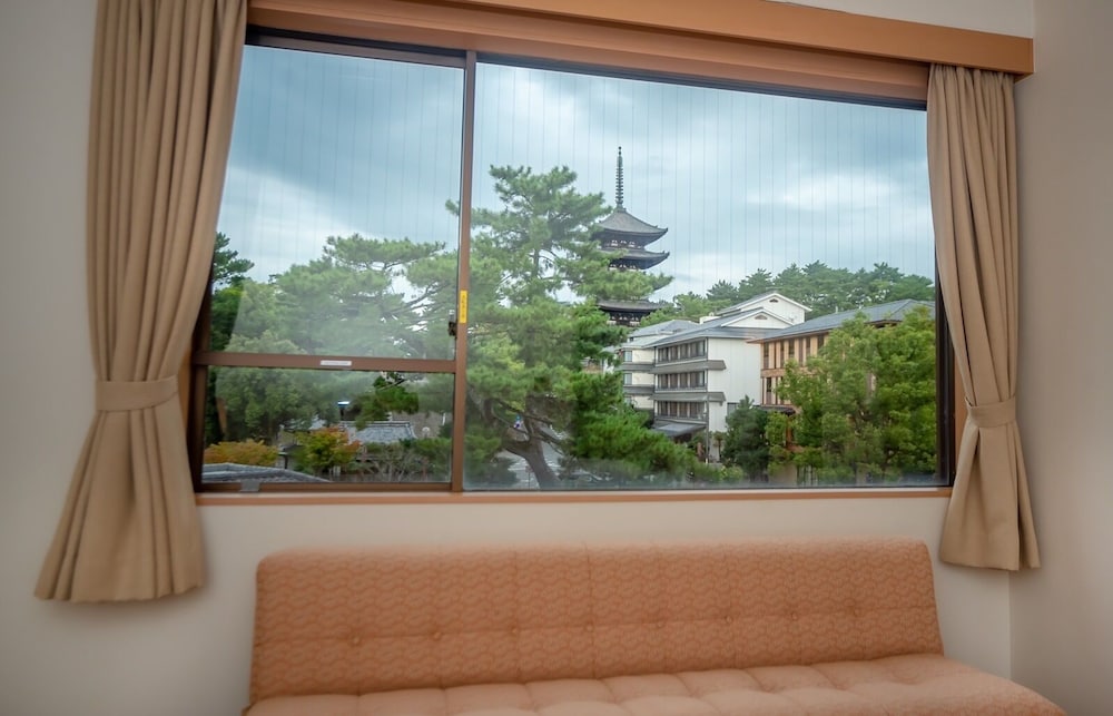 Nara Visitor Center & Inn 11/66
