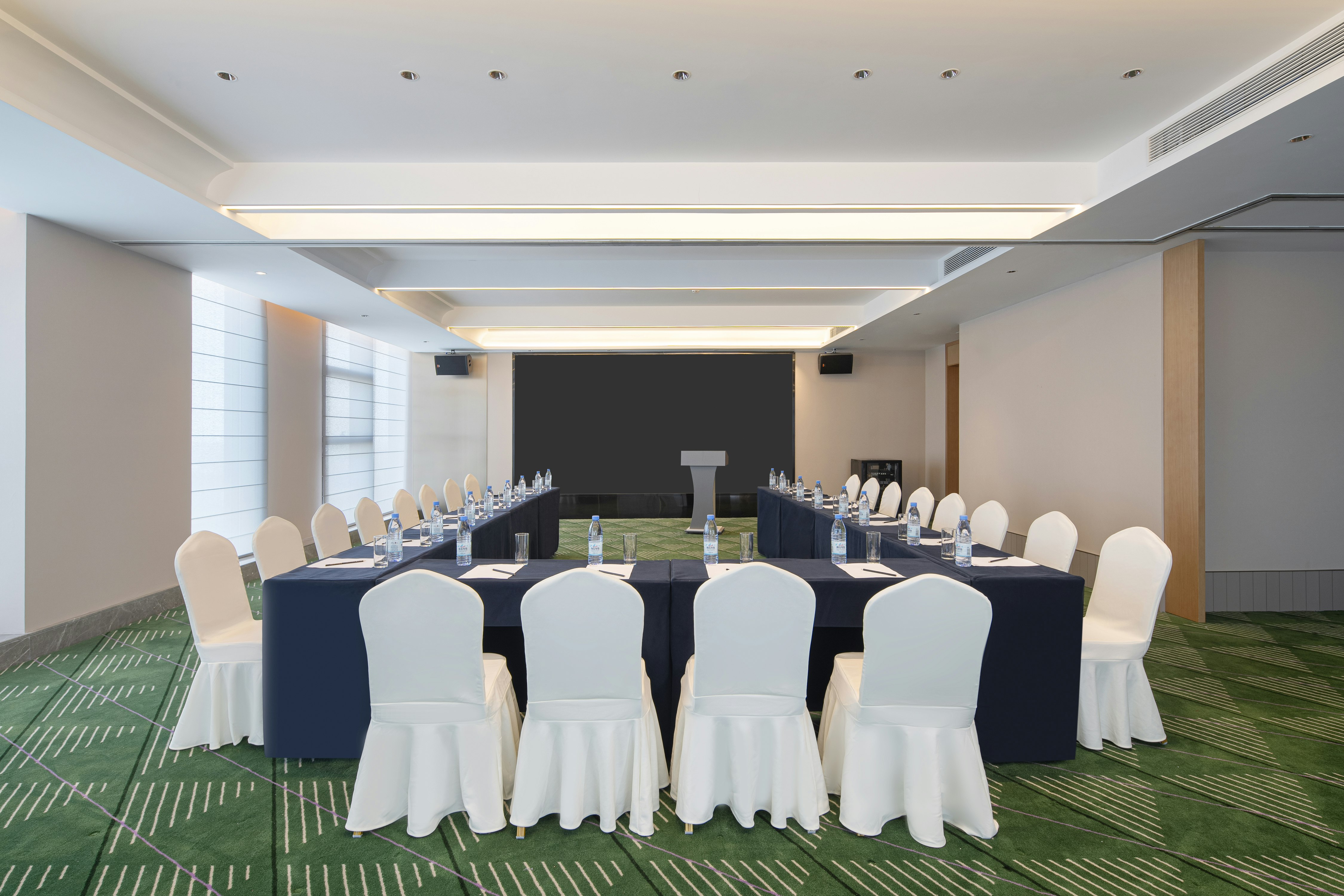 Hilton Garden Inn Wuhan Optics Valley 25/31