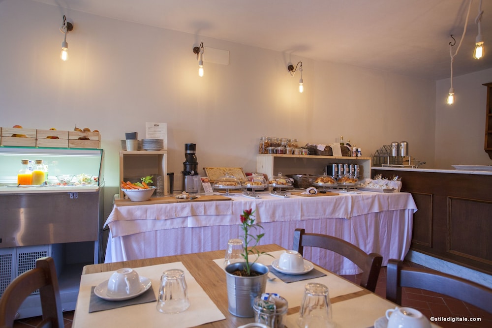Relais Fattoria Belvedere 57/79
