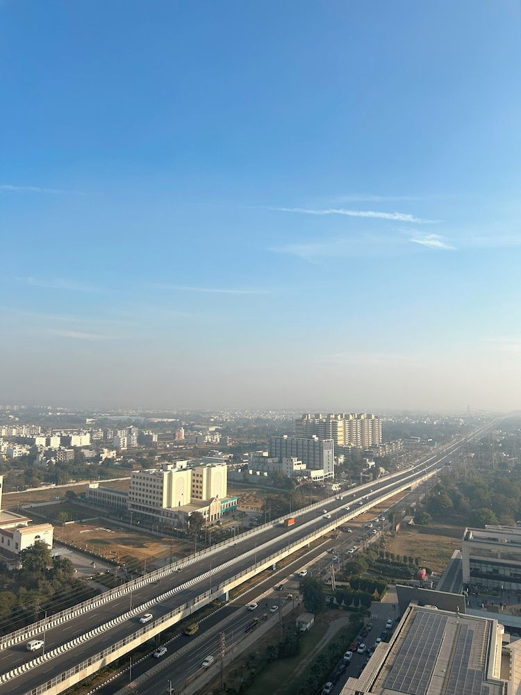 Rhythm Gurugram - Hotel & Suites 44/50