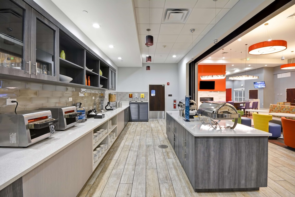Homewood Suites by Hilton Orlando Theme Parks 38/55