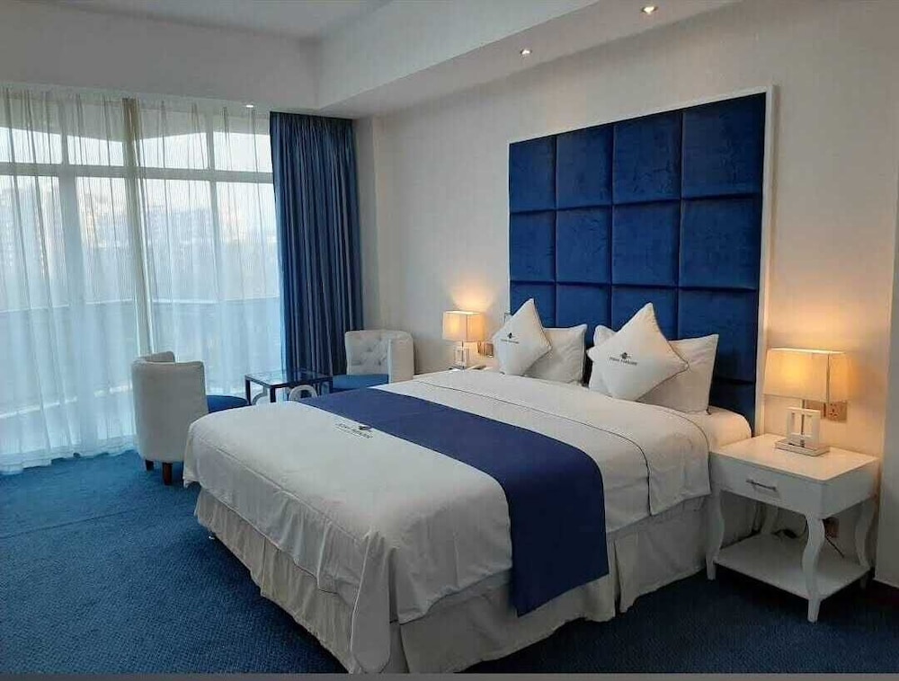 OCEAN PARADISE HOTEL AND RESORT 19/54