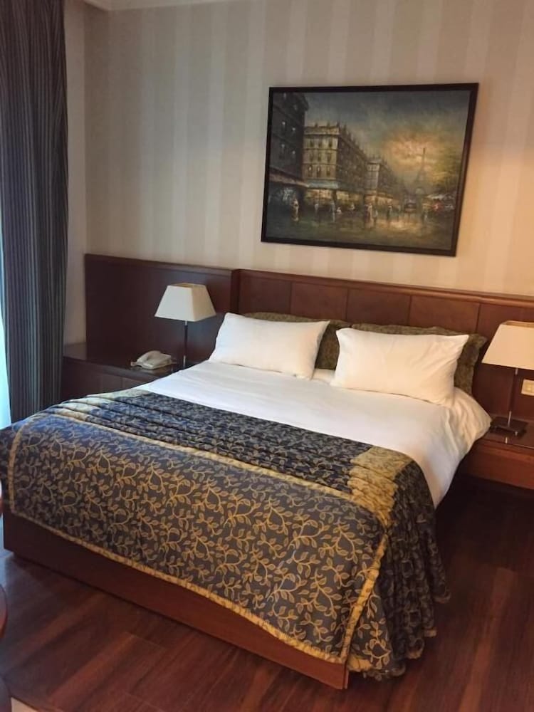 King S Suites Hotel Beirut 9/43