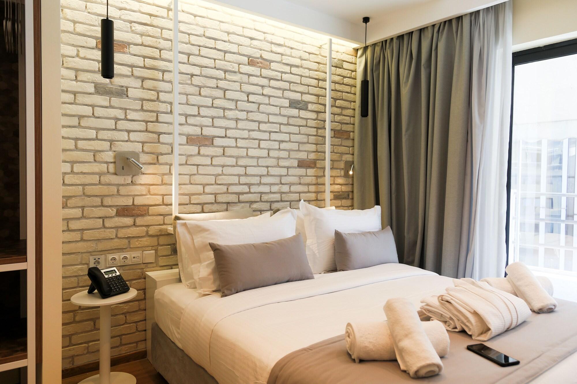 Junior Suite, Studio, Balcony