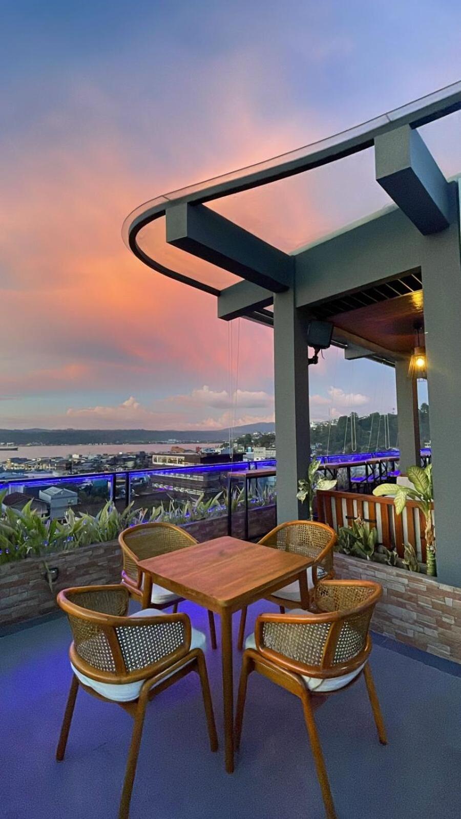 Golden Palace Hotel Ambon 29/34