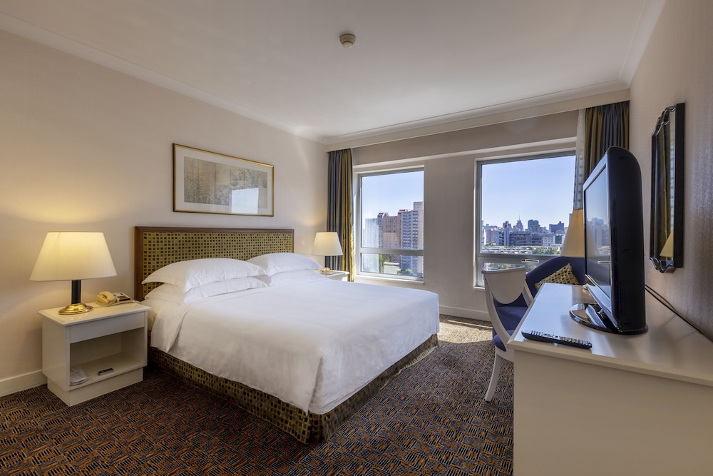 Grand Skylight Hotel Royal 26/34