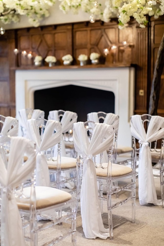 Lanelay Hall Hotel and Spa 37/48