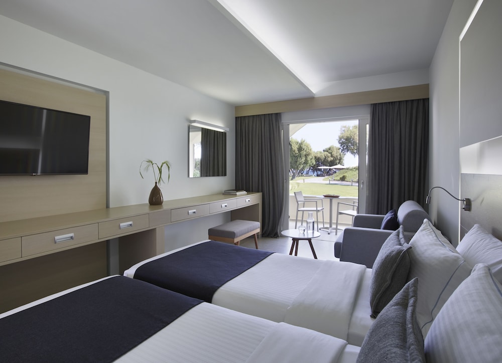 Neptune Luxury Resort 33/78
