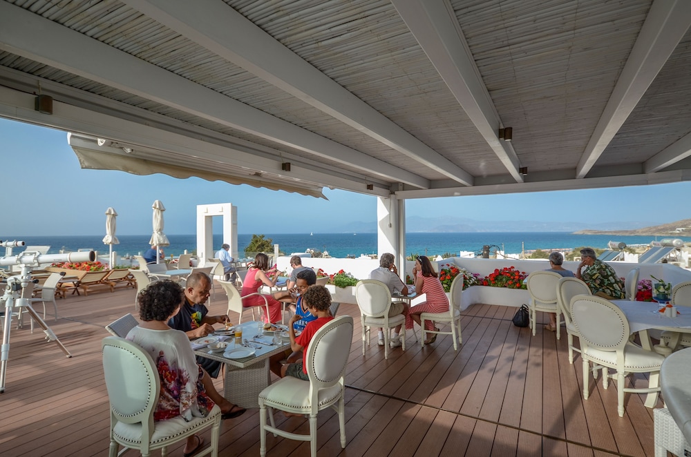 Naxos Island Hotel 50/74